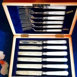English mother of pearl dessert set boxed